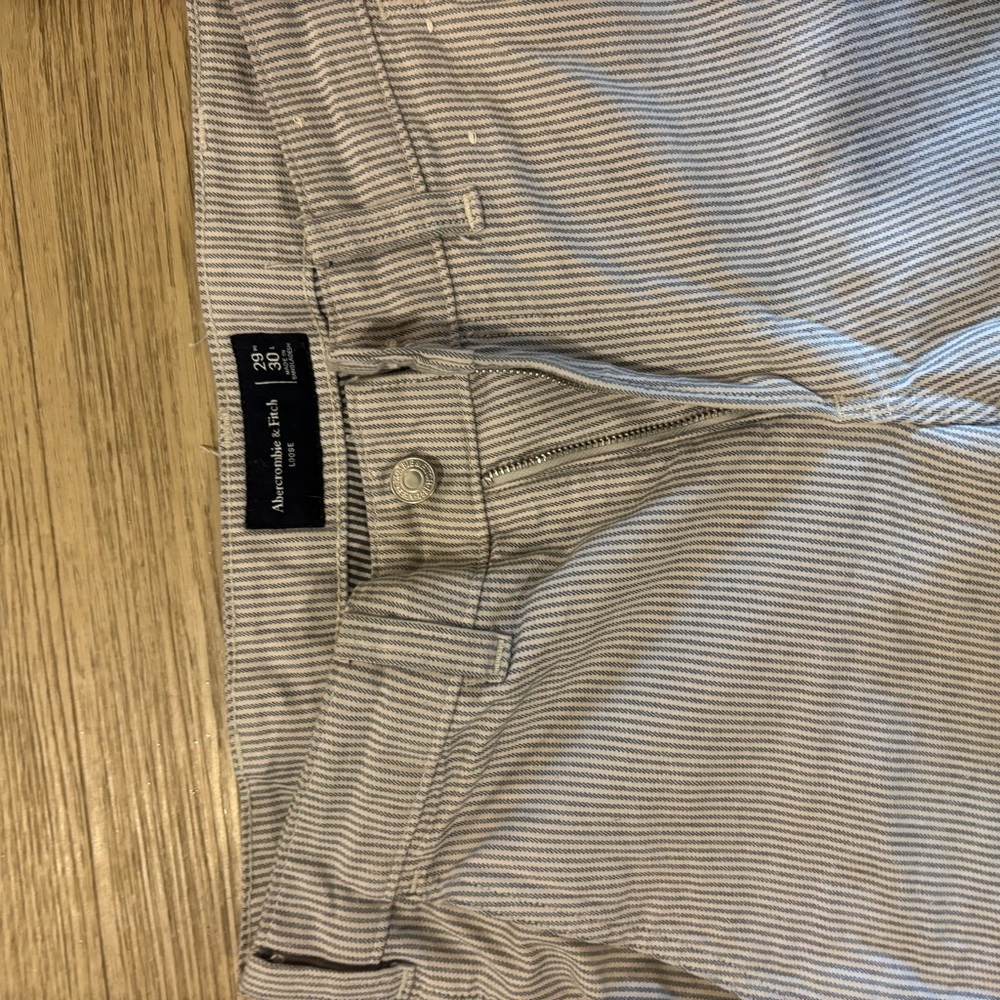 Abercrombie & Fitch Blue and White Pinstripe pants
